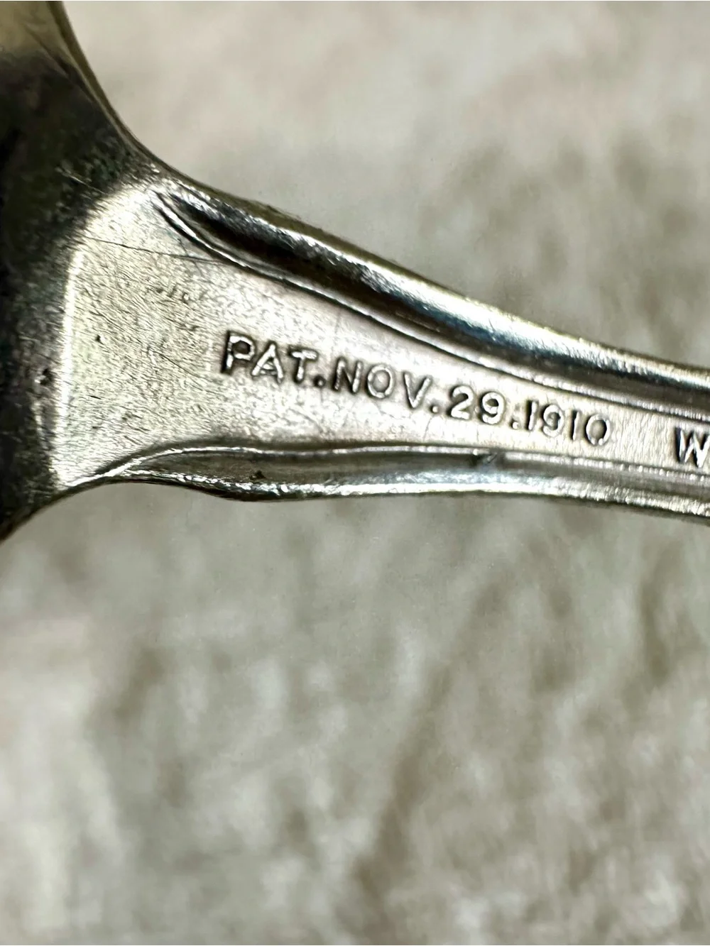 Vintage Wm Rogers 1910 Orange Blossom Silverplate Spoon Floral Flatware